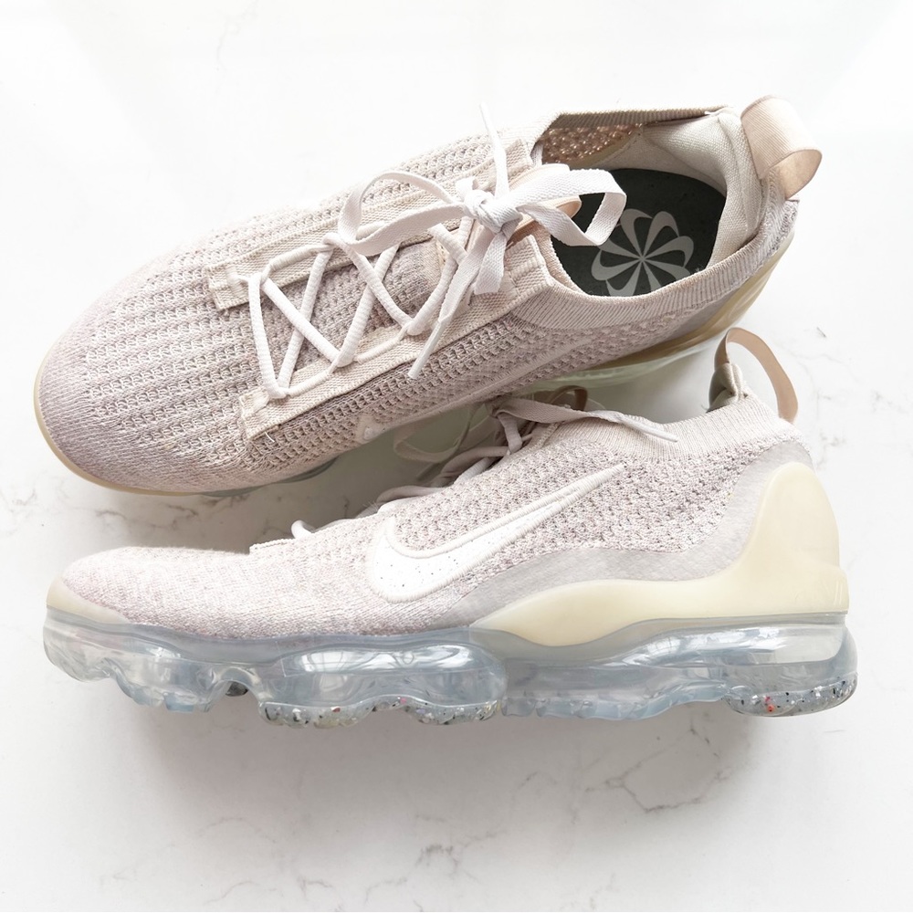 Nike.‎ Vapor Max 2021 in Pink
